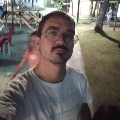 reuno aqui notas de aula, sínteses de leitura, observações de pesquisa e publicações na área de sociologia em geral