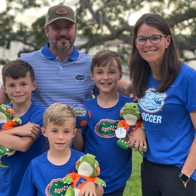 Head Coach- Florida Soccer; Duke alum; wife to a pretty cool guy; mom to 3 crazy boys; I ❤️ Jesus and dance parties w/our kiddos. 🐊🧡💙 (new account!)