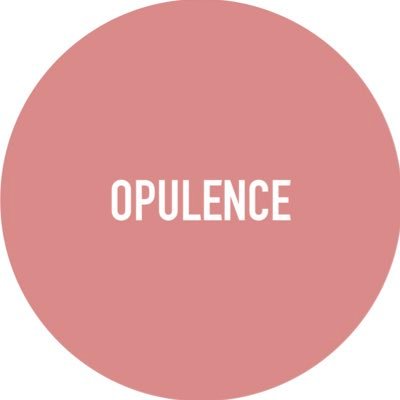 ご着用頂きました商品はこちら。 フラワー刺繍フリンジデニムシャツ