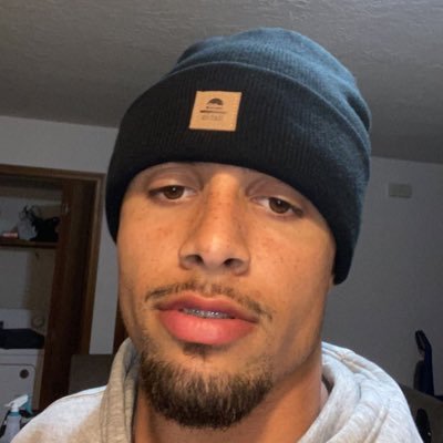 clutch_papi's profile picture. Retired College Athlete Bulldawgs | KDS💙