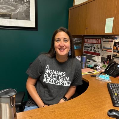 Mom, Wife, Hawkeye, Principal at Harding Middle School