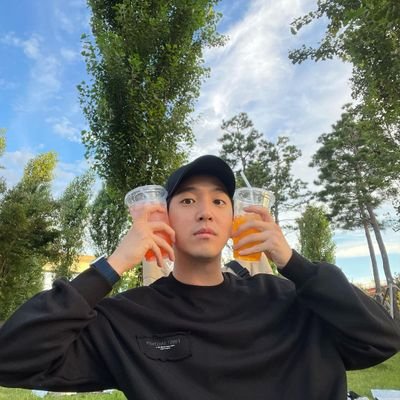 dohyun11webs's profile picture.
