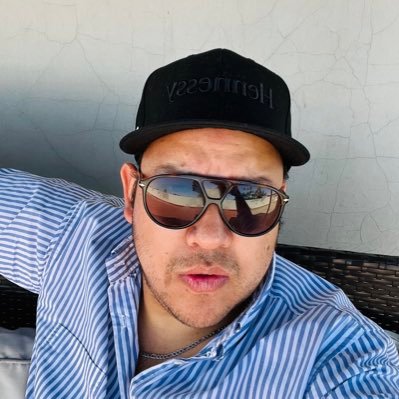 danrra9's profile picture. Que valga la alegría y no la pena 😉