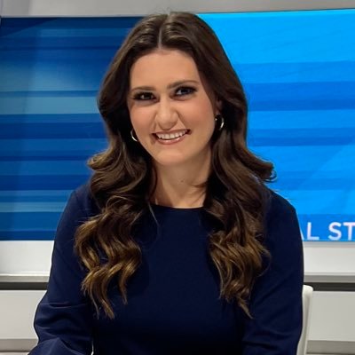 Multimedia Journalist/Reporter @WFRVLocal5. Proud @FloridaState Alum. Opinions are my own and RT’s are not endorsements. samantha.petters@wearegreenbay.com