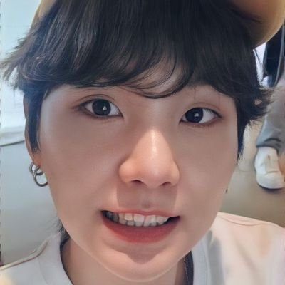 Bangtan, my safe place ♡
'Sweet night' me llega al alma y siempre lo hará 🫂