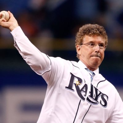 Dewayne Staats is the best announcer of all time. #raysup @dcash024