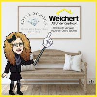 adele schock(@AdeleSellsHomes) 's Twitter Profile Photo