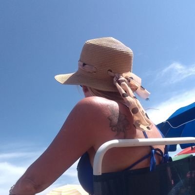 soyyanyi's profile picture. Tu felicidad nunca debe depender de nadie