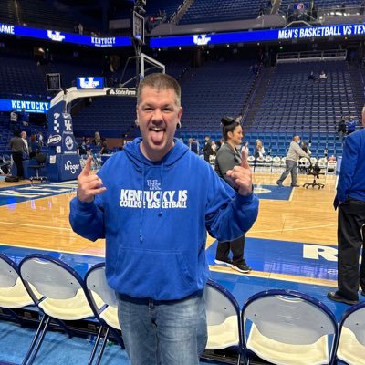 3rd shifter, behind enemy lines, and avid UK fan! Go Cats!  #BBN