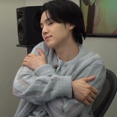 author au bts dan enhypen🙇♀️ baca au enhypen di sini https://t.co/QvjZ28lcHt