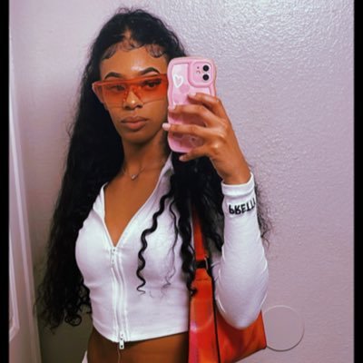 thatssokaylaxo2's profile picture. why they try to hack me