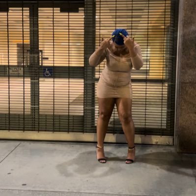 Maya27_Bonner's profile picture. ecu alumna 💜💛