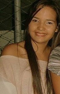 Garota de 15 anos, pombalense, flamenguista de coração , defeitos?tenho milhares, medos? alguns, problemas? vários, desistir? nem passa pela minha cabeça !