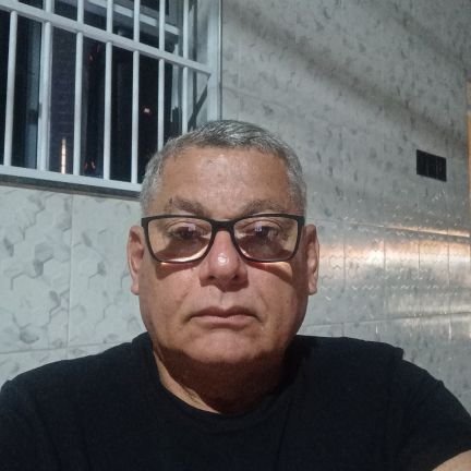 PauloGes325208's profile picture. 