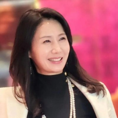 Kindness, filial piety, independence, straightforwardness, cheerfulness
