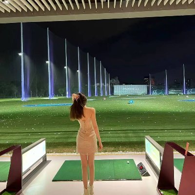 Linda64137125's profile picture. 🦋🦋What can move me is never sweet wordsbut just the right tenderness and sincere heart!
Travel，fitness，food，golf🌸🌸