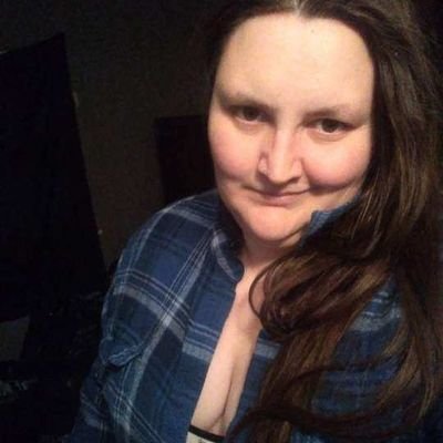 Frenziwolf269's profile picture. just a simple woman who loves cooking, knowledge, and many other things