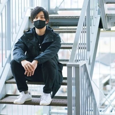 マーケの仕事をしてるサラリーマンです。たまに趣味でテキストを書いてます。
ご連絡先→twister.makiya@gmail.com
今まで書いた全ての記事はブログから飛べます。
初めての方へおすすめをまとめたページがこちら→https://t.co/FImSR3bfhA