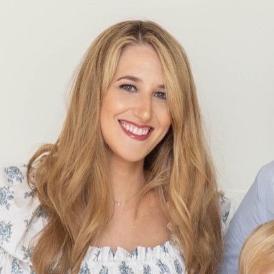 AHuffIsakson's profile picture. 