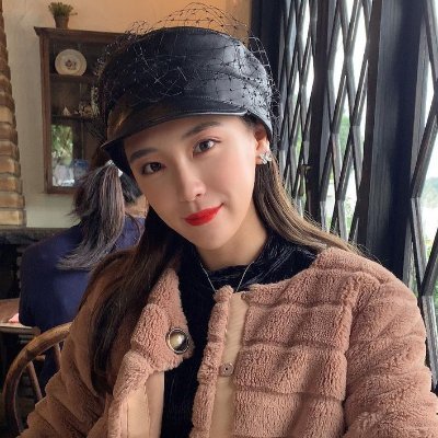 BeautifulP6491's profile picture. I'm the owner of Beauty Salon Clinic