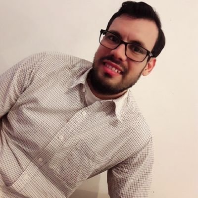 23 años. TSU Informática. Futuro Ing. en Computación.