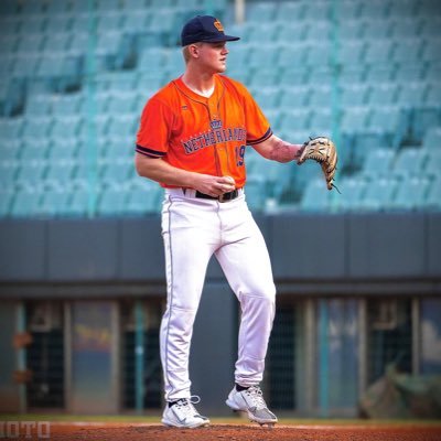Luuk ter Beek 6’2” 220lb pitcher part of the national team program🇳🇱 DOB 01-07-2001 JR szn, Fort Hays State University