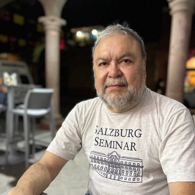 Columbia University alumnus. Ph.D. in historical sociology (1987). Visiting research professor at Universidad Autónoma Metropolitana-Iztapalapa.