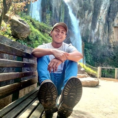 Odio mi teoría de pensar que voy a llegar en 30
minutos a todos lados.🕓
-Mi ego es mas grande que tú puta casa. pendejo e inalcanzable.😉