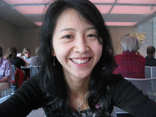 regyuen's profile picture. Web Developer. City-hopping. Nerdy.