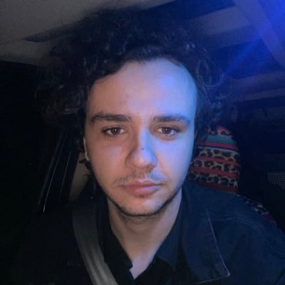 nicxcs_'s profile picture. Perfil personal ⚧️🌈💊🎨🌱       No vull la cura, vull un món millor!