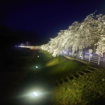 サッカー⚽大好き
地元チームのモンテを応援しています。
地元は各市町村に良い温泉♨️が多く
自然にも恵まれ🏞️
おいし➰い⤴️⤴️食べ物もたくさ〰️ん
蕎麦に
ラーメン🍜
それに    果物🍒🍑🍈🍉🍐🍇‥など✨

🌟一期一会を大切に🌟
宜しくお願い致します😌