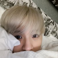 hasya(.◜◡◝) (@jen0mel0n) 's Twitter Profile