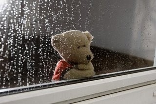 Você saberia como o tempo voa,
somente ontem foi o tempo das nossas vidas,
nós nascemos e fomos criados numa neblina de verão.
Unidos pela surpresa [...]