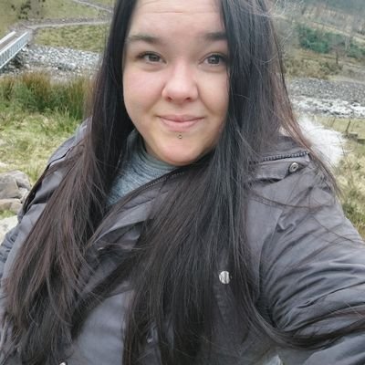 Jess Lee ✨️🖤
Learning Disabilities Student Nurse 🌈
University of South Wales 📚🏴󠁧󠁢󠁷󠁬󠁳󠁿
Chair @USWNurSoc 👩‍⚕️