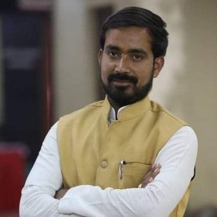 नि ० महानगर मंत्री भारतीय जनता पार्टी (युवा मोर्चा)
लखनऊ उत्तर प्रदेश।।
विधानसभा क्षेत्र कैंट लखनऊ