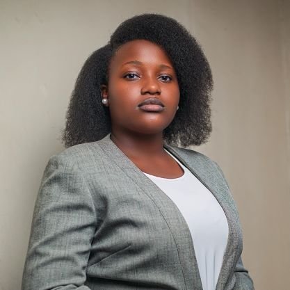 Playwright. Advocate for youth  empowerment and equal opportunities.  gender equality activist. 89th GRC @Makerere . Co -founder @GirlsMentrship