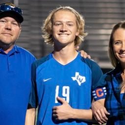 JMecke19's profile picture. Class of 2025-ST/Midfield/Wing| #19|GPA- 3.7| Sa city 07 ECNL | La vernia varsity soccer| San Antonio, Tx📍