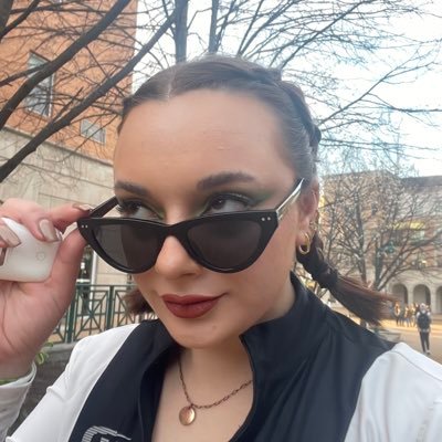 Camilas_brain's profile picture. Avid tea drinker, avid tea spiller, dating app connoisseur, adhd disaster, etc etc. Welcome to my brain.