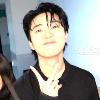 giri0l's profile picture. 148 giriboy . 。 ♡