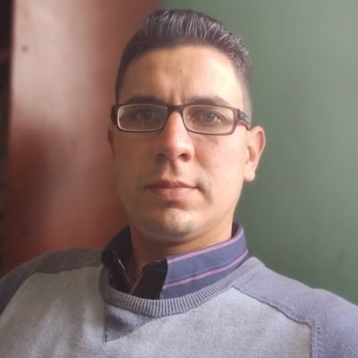 Venezolano 🇻🇪
Ingeniero de Telecomunicaciones 👷
Y respondió Dios a Moisés: YO SOY EL QUE SOY. EXODO 3:14 🙏