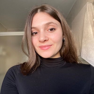 Betty_mcl's profile picture. 