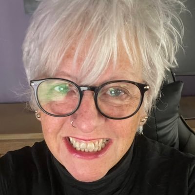 Single, mom to Alex, twice cancer survivor - hence lover of life, Leeds United supporter and Black Belt Tae Kwon Do practitioner!