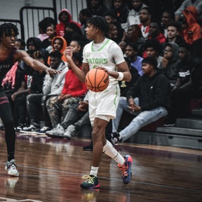 GOD FIRST💕|2023🎓 |3.5 GPA|  6’1 combo Guard |5A region 2 All-Region Team| Phone:6629074518 Email:alijahdeon05@gmail.com Philippians 4:13✨|NCAA ID:2206596299