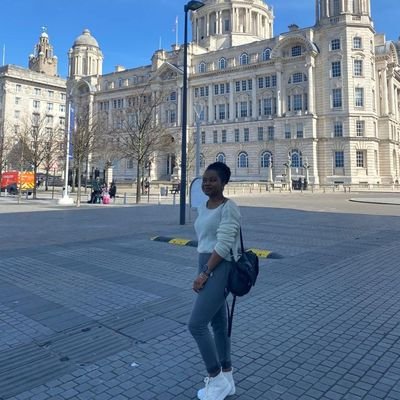 ||Architect||
||Daughter||
||Foodie||
||Art enthusiast||
