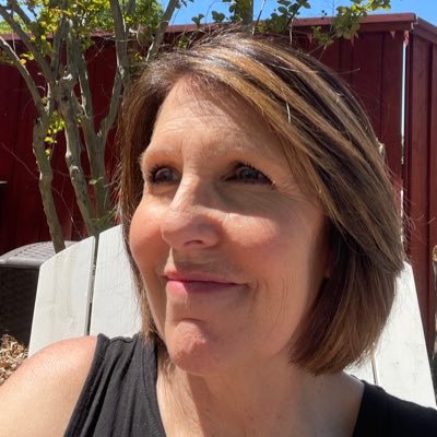 pscrombar's profile picture. Middle School Math Teacher.