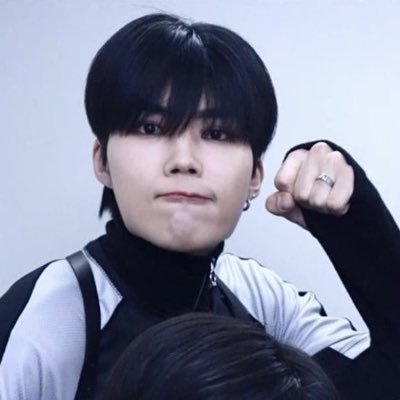 zerosr0's profile picture. มัมหมาน้องจีมินตัวจริ๊ง😼BTS is seven. ot7 #Gunwook 🤵🏻น้องกอนอุคได้เดแล้วค่าาา🩵