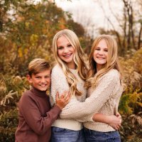 Julie Warren (@juliew0813) 's Twitter Profile Photo Julie Warren (@juliew0813) 's Twitter Profile Photo