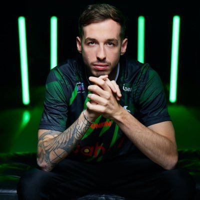 Ex Full time game player (56% Retired)
I'm a fan of kennyS!
Vamos Checo, Alonso, Sainz Jr. y Franco! Pdta: ANDATE A LA MRD HUGH BIRD
Y Que Viva Lionel Messi!