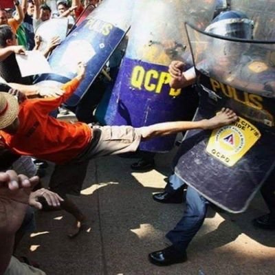 Canseidexplicar's profile picture. A ignorância não é inocência.
Trabalhadores do mundo, uni-vos!
