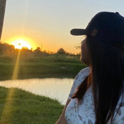 yaxminferreira's profile picture. @santosfc 🤍